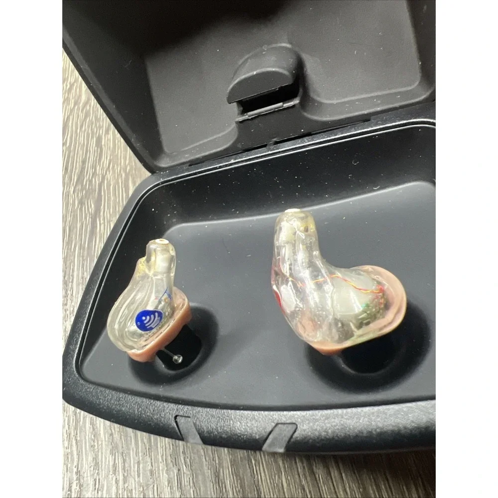 Starkey Livio Edge AI 2400 Hearing Aids ITC Charger Case Right Side Not Charging